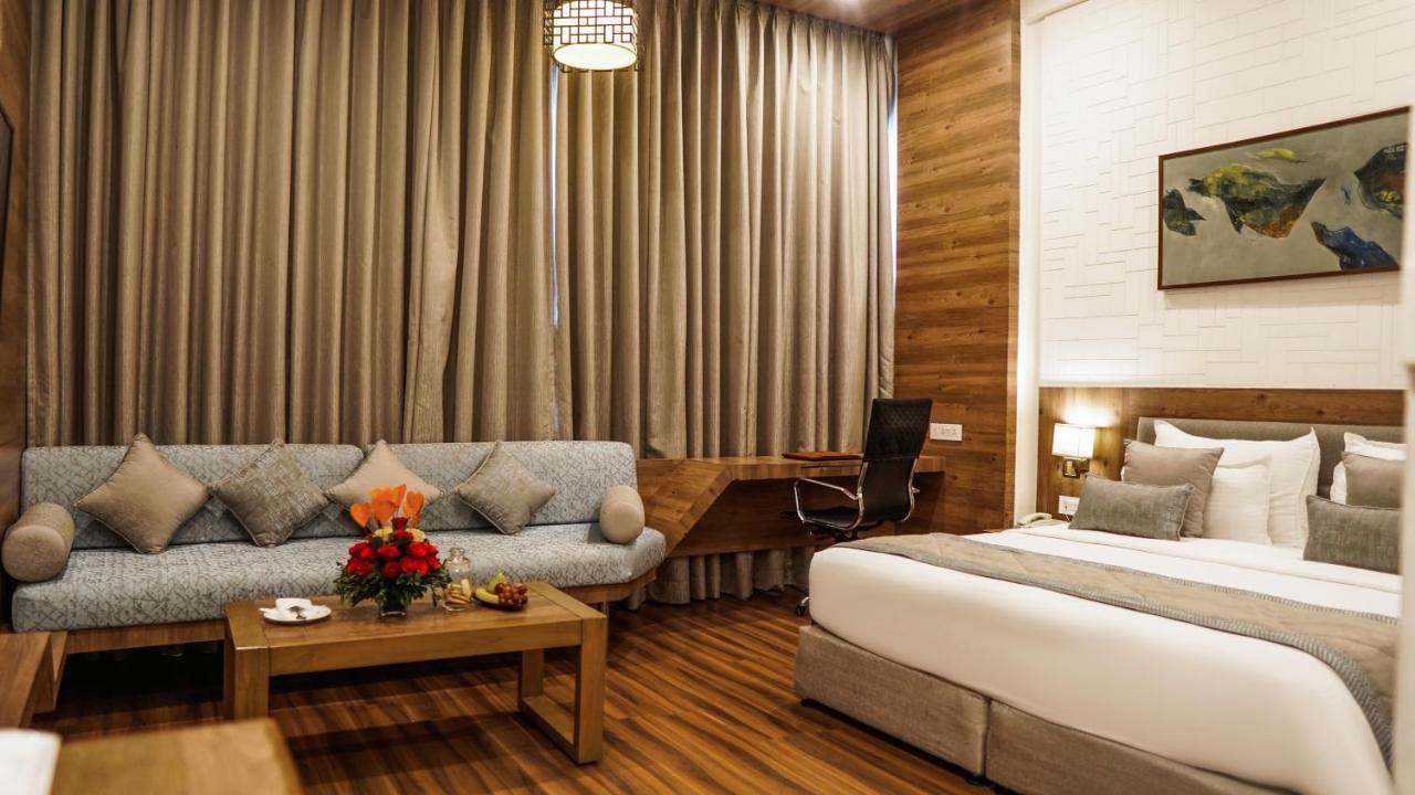 Hotel Centre Point Nagpur Dış mekan fotoğraf