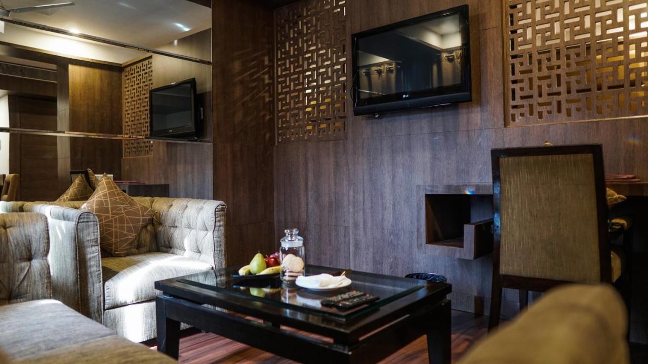 Hotel Centre Point Nagpur Dış mekan fotoğraf