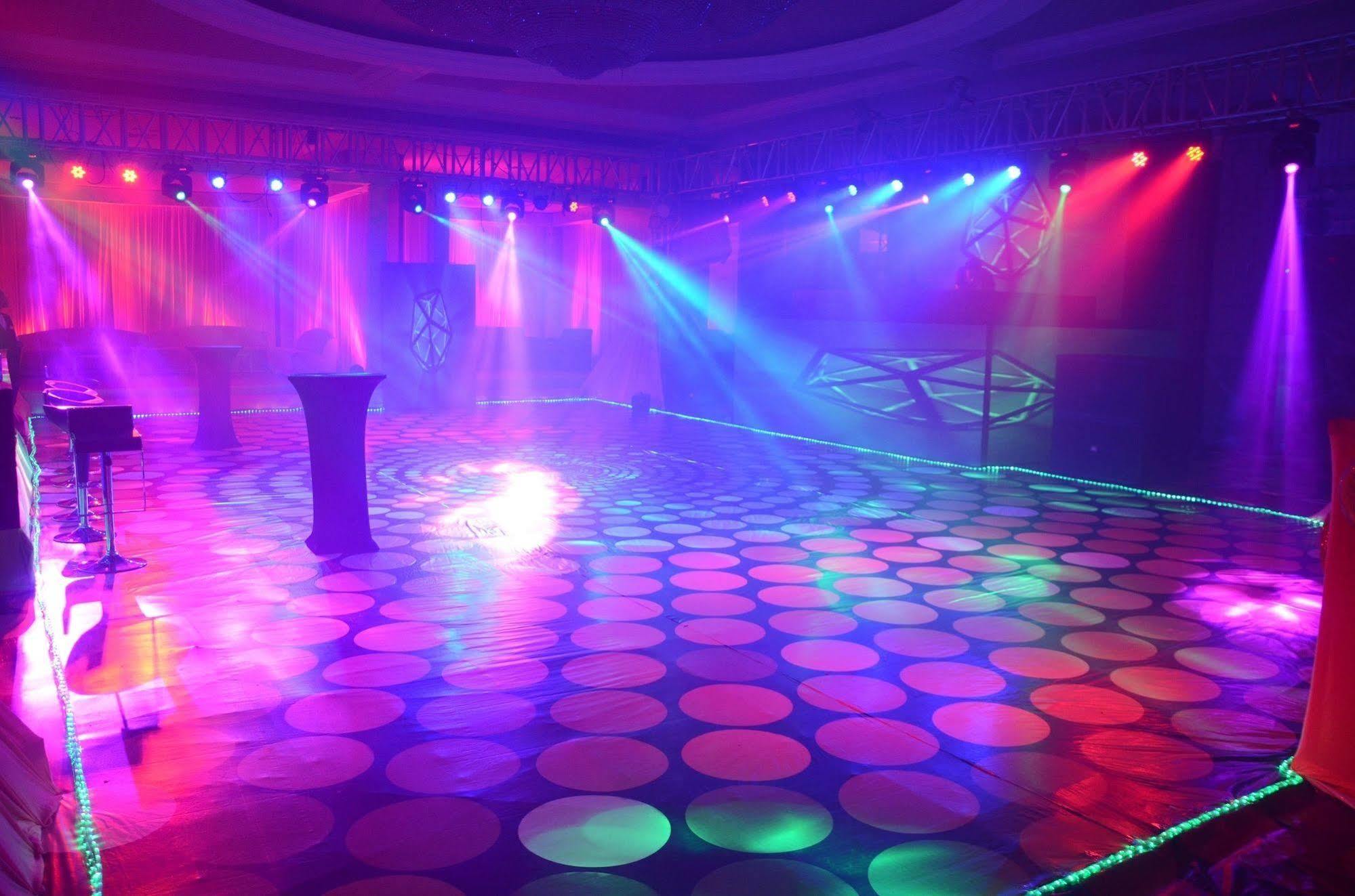Hotel Centre Point Nagpur Dış mekan fotoğraf